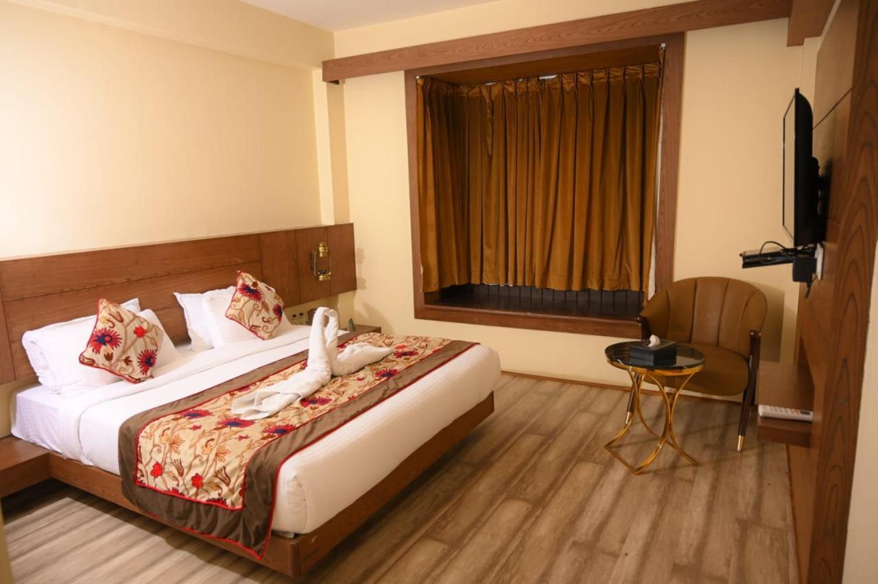 Hotel Green Rooms Srīnagar Dış mekan fotoğraf