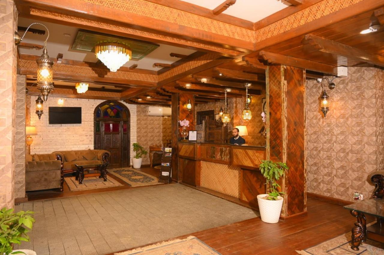 Hotel Green Rooms Srīnagar Dış mekan fotoğraf