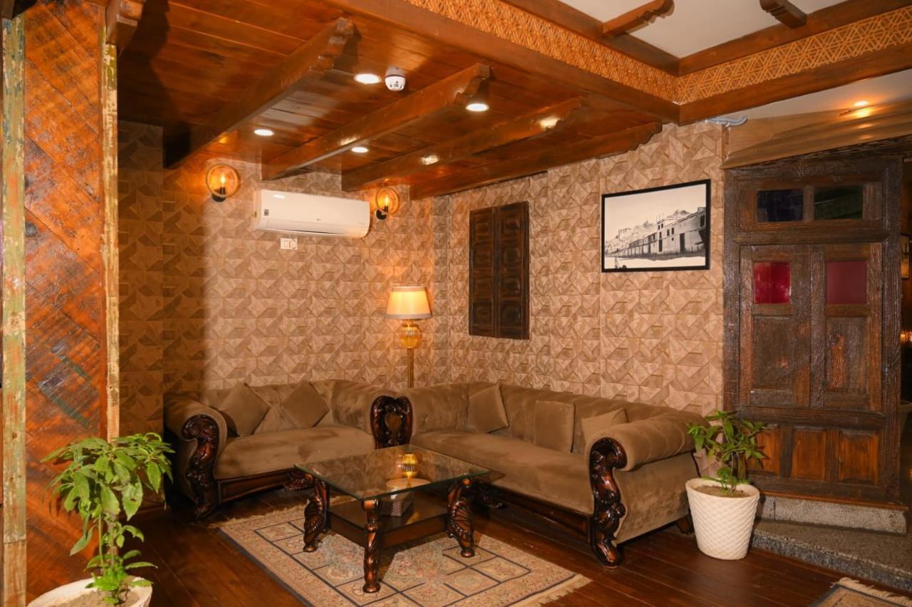 Hotel Green Rooms Srīnagar Dış mekan fotoğraf